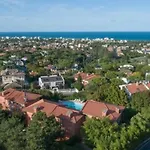 Apartmanhotel Residenze Al Colle Dei Pini Riccione