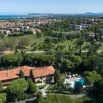 Residenze Al Colle Dei Pini Apartmanhotel 3*