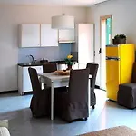 Apartmanhotel Residenze Al Colle Dei Pini 3*