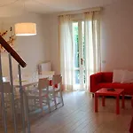 Residenze Al Colle Dei Pini Apartmanhotel 3*