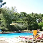 Residenze Al Colle Dei Pini Apartmanhotel
