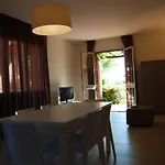 Apartmanhotel Residenze Al Colle Dei Pini 3*