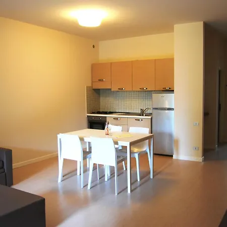 Residenze Al Colle Dei Pini 3* ריצ'יונה