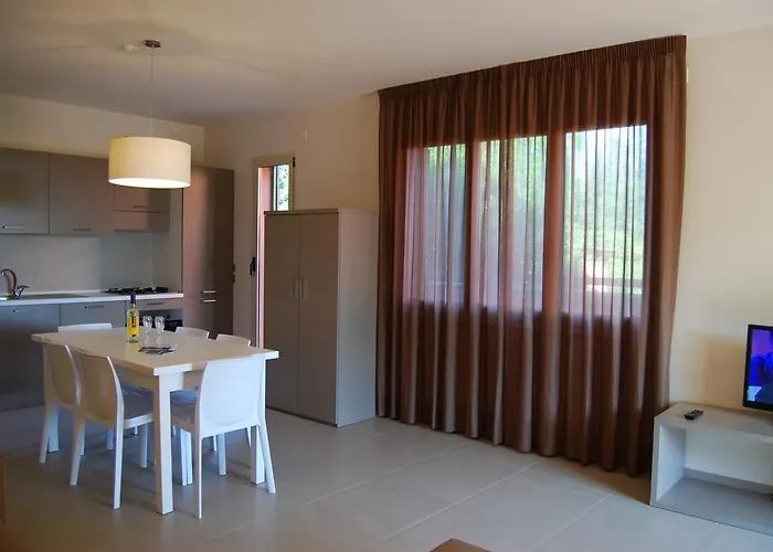 Residenze Al Colle Dei Pini Apart Otel Riccione