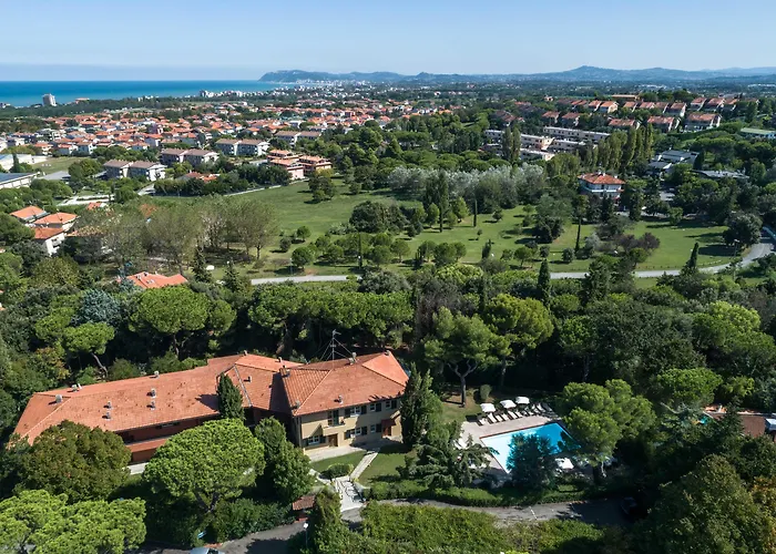 Residenze Al Colle Dei Pini Apart Otel 3*