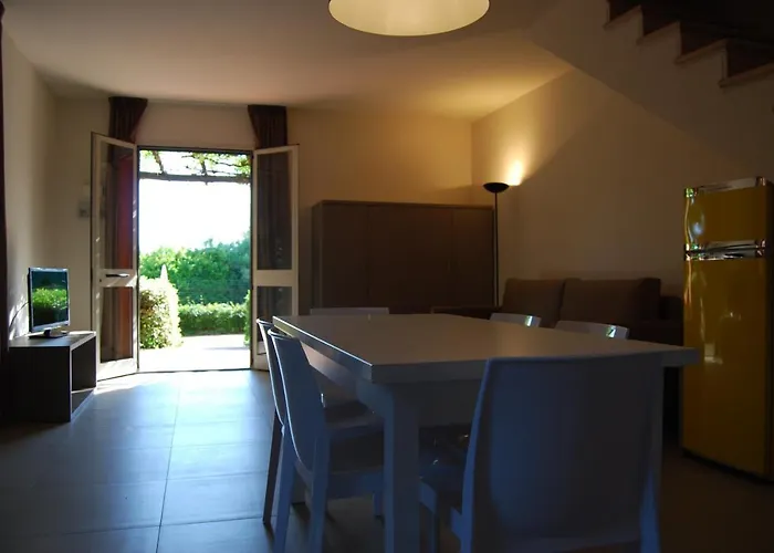 Residenze Al Colle Dei Pini 3*