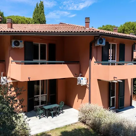 Residenze Al Colle Dei Pini 3* リッチョーネ