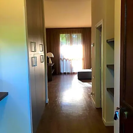 アパートホテル Residenze Al Colle Dei Pini