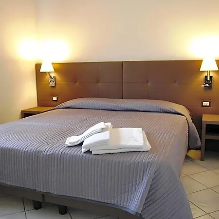 Residenze Al Colle Dei Pini 3*