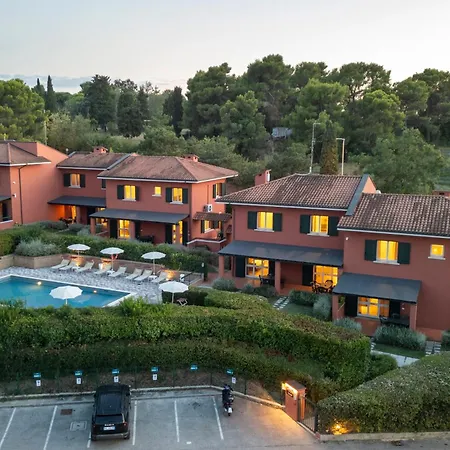 Aparthotel Residenze Al Colle Dei Pini Riccione