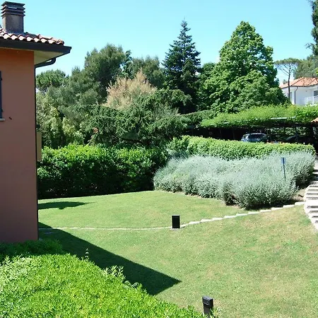 Residenze Al Colle Dei Pini 3*