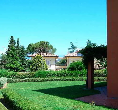 Residenze Al Colle Dei Pini 3*