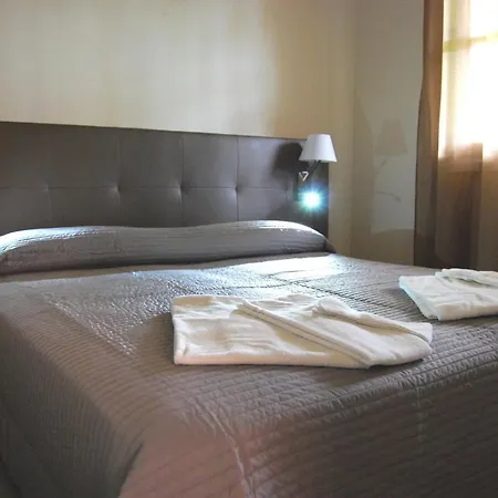 Residenze Al Colle Dei Pini 3* Риччоне