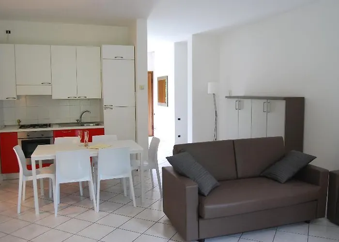 Lejlighedshotel Residenze Al Colle Dei Pini Riccione
