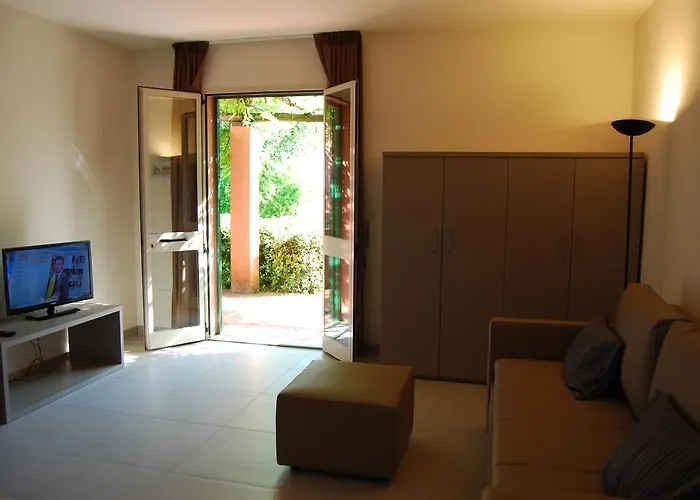 Residenze Al Colle Dei Pini 3*