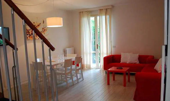 Residenze Al Colle Dei Pini Апарт-отель 3*
