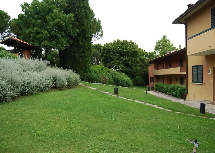 Апарт-отель Residenze Al Colle Dei Pini 3*