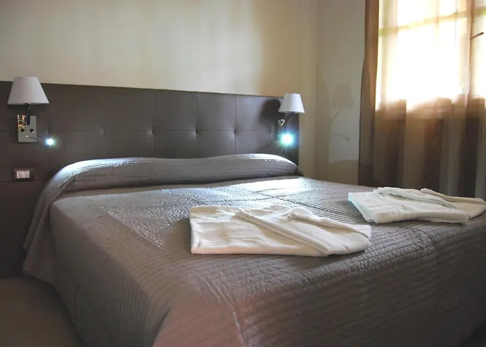 Residenze Al Colle Dei Pini 3* Риччоне