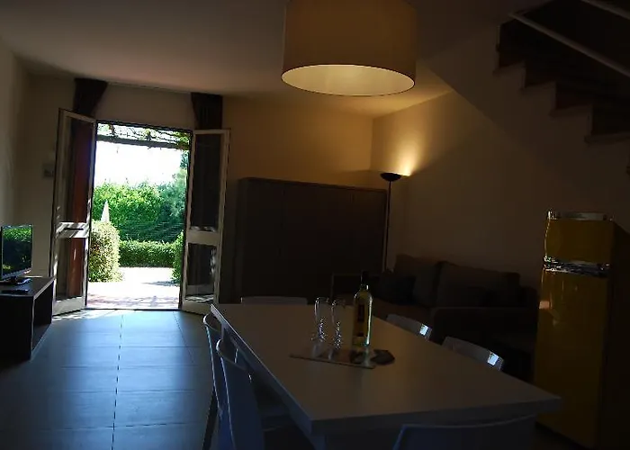 Апарт-отель Residenze Al Colle Dei Pini Риччоне